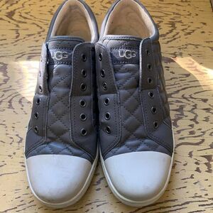 UGG Australia Jemma Loafers Sneakers Shoes Women's Size 9.5 Gray Quilted Leather